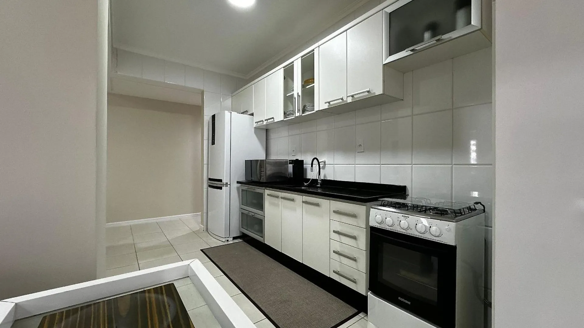 Bc01- Suite+1 | Centro | Churrasqueira | Garagem Balneário Camboriú